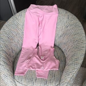 ALO Yoga Blush Pink Leggings and V-Neck Sports Bra Set